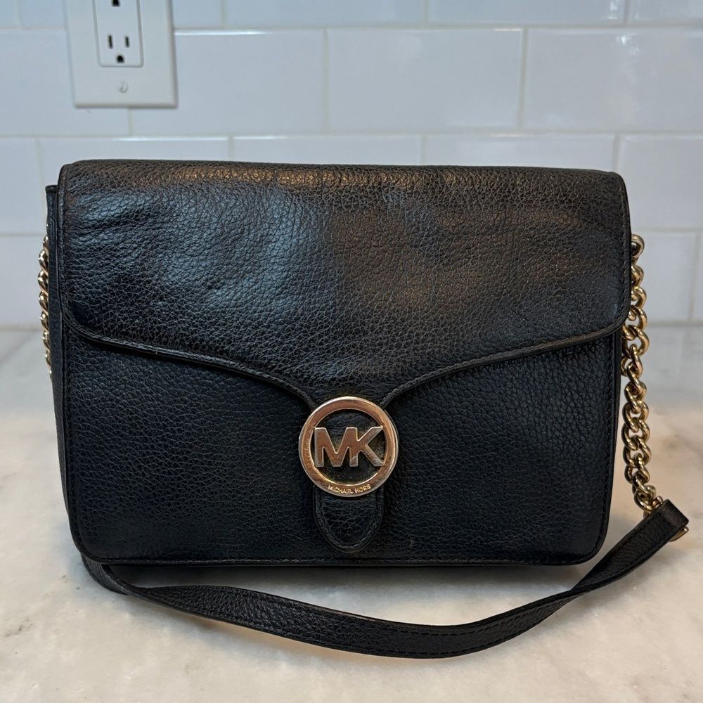 Michael Kors Bag Crossbody Purse Handbag Vanna Medium Pebbled Leather Chain Bag